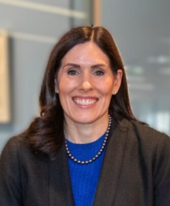 Jennifer DeSisto, CFA, CAIA<sup>®</sup> Picture