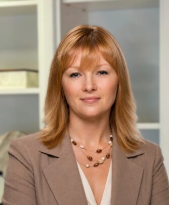 Linda     Malinski               